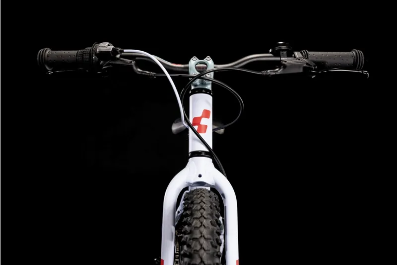 Cube Acid 200 Disc Children's Bike in Blue/Coral-2